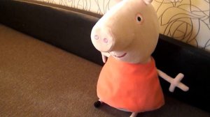 Плюшевая говорящая Свинка Пеппа Peppa Pig