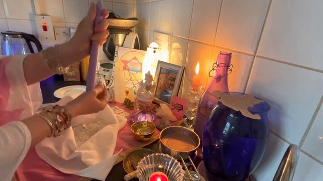 Если дома разбилась чашка, ☝️✨сделай этот ритуал и в дом вернётся счастье и изобилие по Роду.🧝♀️🙏