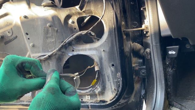 Бюджетный авто звук на приору седан 2024г смотреть онлайн