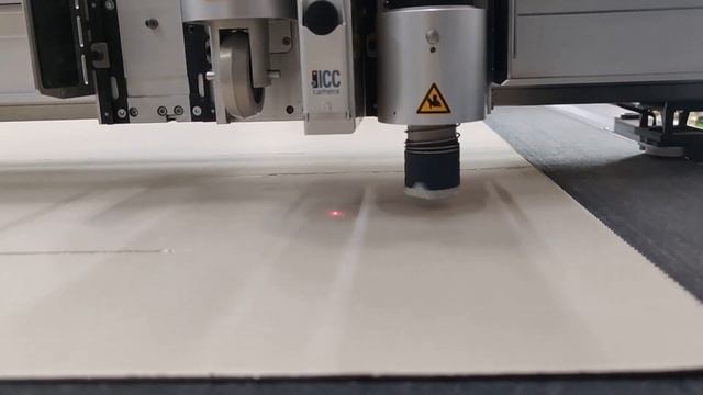 Резка и биговка гофрокартона на планшетном плоттере смотреть онлайн