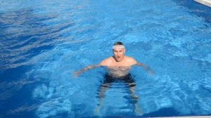 Второй урок. Как научиться держаться на воде