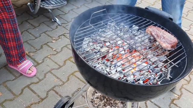 Мясниковы сожгли Стейки!!! (Как сделать стейк) смотреть онлайн