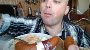 МУКБАНГ КРАКОВСКАЯ КОЛБАСА И СПАГЕТТИ / ОБЖОР