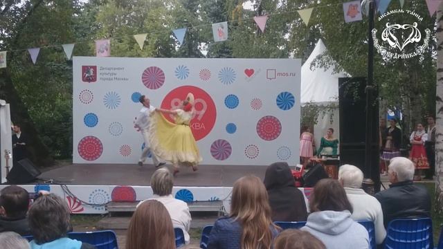 Мексиканский танец со шляпами смотреть онлайн