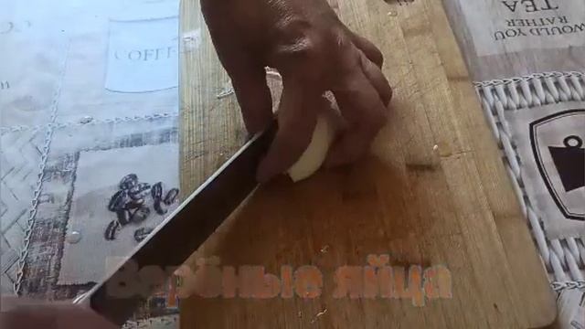 Большая котлета по немецки.