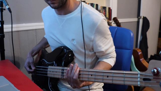 Paramore - That's What You Get Bass Cover смотреть онлайн