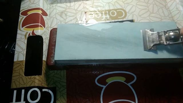 Как затачивать односторонние лезвия к бритвам "Gem" и "Ever-Ready" смотреть онлайн