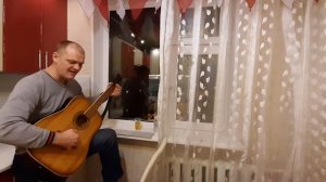 Очень красивая песня под гитару. Что гроза в степи влюблённой паре.