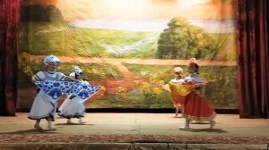 Танец с платками