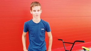 10 САМЫХ ЛЕГКИХ ТРЮКОВ ДЛЯ НОВИЧКОВ НА BMX | 2 Часть