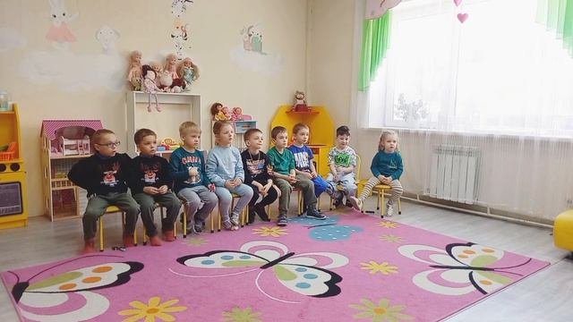 Молодёжная (старшая группа). Музыка