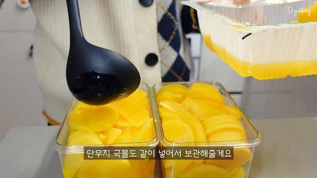 ENG)수제 치즈볼 만들기?, 매운 불닭 팽이 버섯과 청경채 4kg 김장,,? 원데이 클래스 듣는 일상ㅣ레몬딜버터, 1뚱샌드위치, 부대찌개, 짜장밥, 잔치국수, 돔조명 만들기