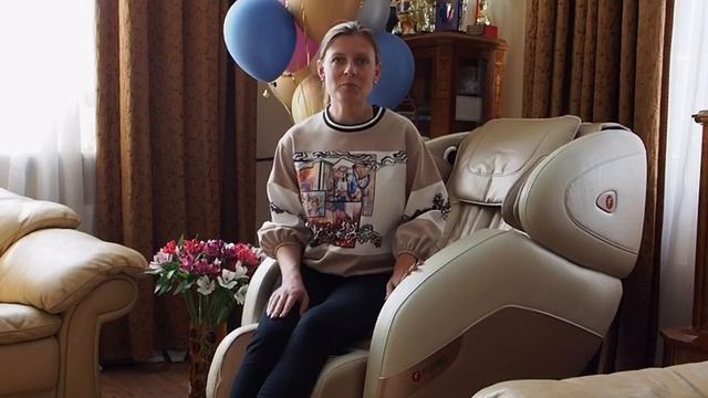 Отзыв о массажном кресле FUJIMO QI F-633 цвета Шампань купленном в магазине МассажныеКресла.рф