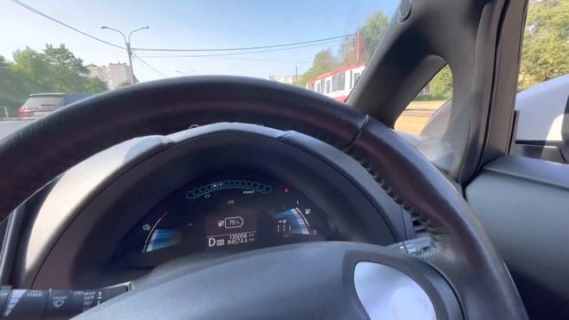 Первые ощущения от электрокара Nissan Leaf смотреть онлайн