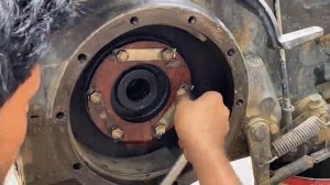 Ремонт трактора! Посторонний звук в двигателе! Пакистан!