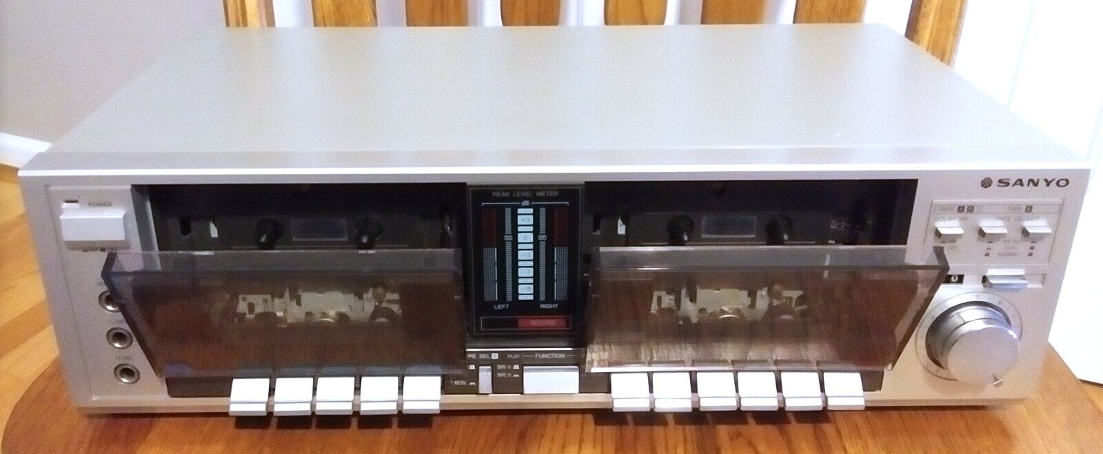 Редкий винтаж - Двухкассетная стереокассетная дека Sanyo Rd W33 - Сделано в Японии-1982-1984