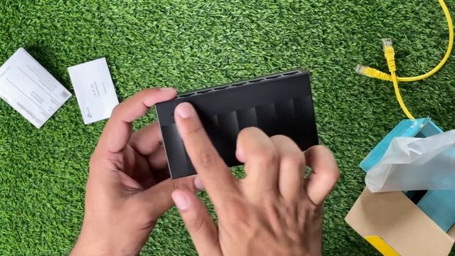 TP Link LS 1008g Network Switch Unboxing and Setup | TP Link LS 1008G Network Switch смотреть онлайн