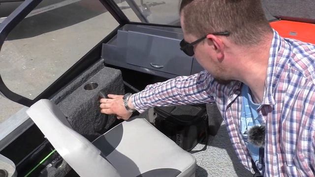 САЛЮТ 480 NEO. Тюнинг проект. Лодка Антона Fisherman-a. смотреть онлайн