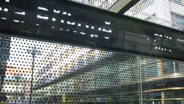 Вот такие остановки с большим монитором разработали старшеклассники смотреть онлайн