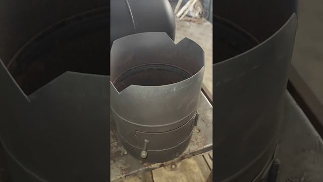 Изделия из баллонов из фреона .@коптильня @печьподказан @минимангал @мангал