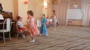 Жёлтый вальс (осенний утренник в саду 2019)