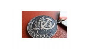 Какие выплаты ветерану и инвалиду 3 группы в Москве в 2021 году