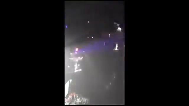 Prince Piano & Microphone Oracle Arena