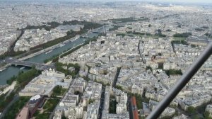 Вид на Париж с Эйфелевой башни высотой более 300 м + бонус. View of Paris from the Eiffel Tower.