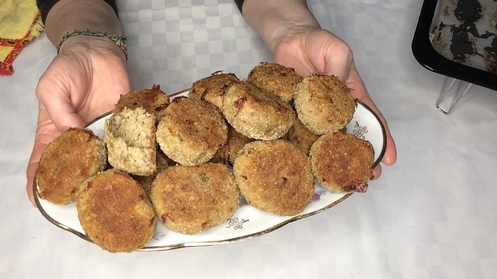 МЯСНЫЕ КОТЛЕТЫ?в ДУХОВКЕ ?#ИТАЛЬЯНСКАЯ_КУХНЯ?