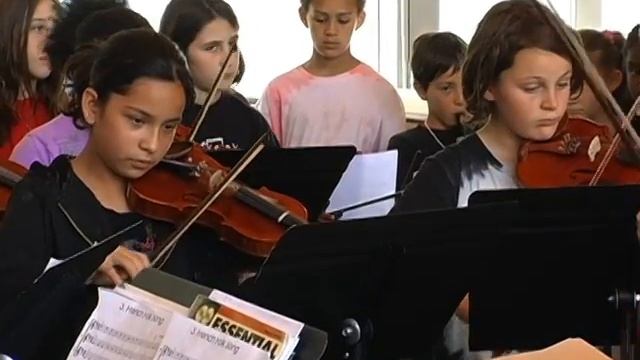 4th Grade - French Folk Song смотреть онлайн