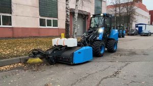 Митракс МП 749. Работа бункерной щетки.