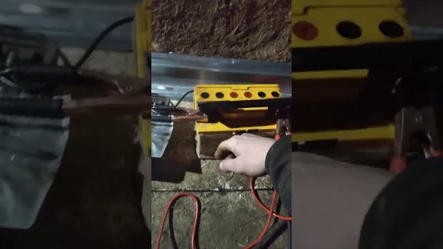 Как зарядить аккумулятор с помощью сварочного аппарата в домашних условиях смотреть онлайн