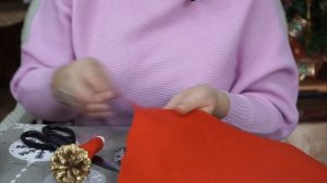 Новогодние игрушки своими руками DIY ? Дед мороз и звездочка из шишек ? Мастер класс