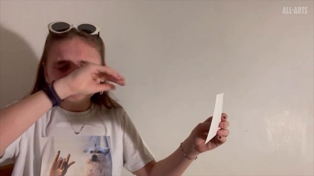 'The Mystery of Scruffy Von Phoenix' | Rising Stars 2021: Behind the Mask at LaGuardia High School смотреть онлайн