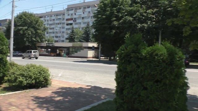 Соборная мечеть в Нальчике. Прогулка по улицам. смотреть онлайн