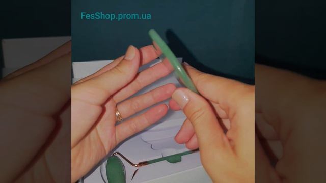 Набор ролик и скребок гуаша из зелёного нефрита смотреть онлайн