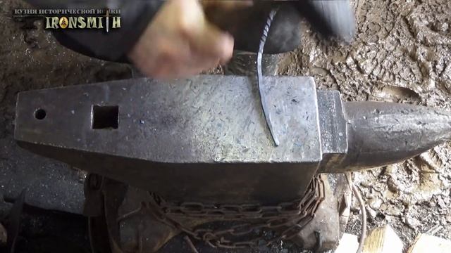 Ковка Белевский нож Куябрик из старинного гаечного ключа Шеффилдская сталь закалка смотреть онлайн