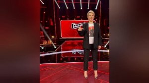 Яна Чурикова не справляется с ролью ведущей шоу «Голос»
