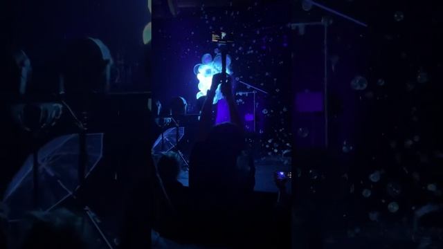 Show "The Invisible Man story" / Bubble Show / Neon / Ultraviolet