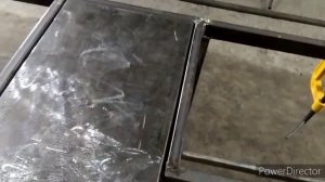 Изготовление столика для монтажной ( торцовочной ) пилы по металлу, своими руками.