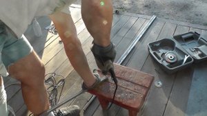 Упоры для гаражных ворот