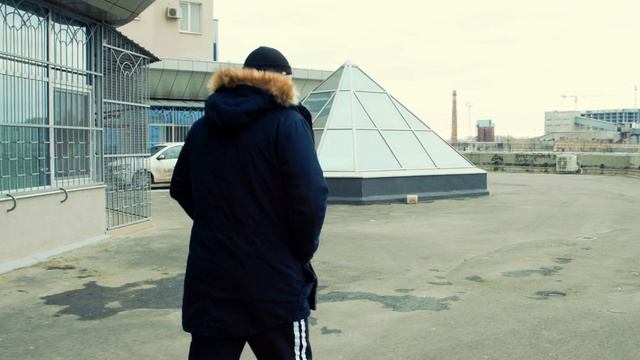 KAS - Цепляет (Новое видео 2018, 4K) смотреть онлайн