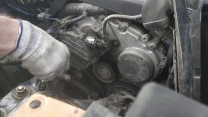 Freelander 2 3.2 i6 бензин натяжитель навесного оборудования