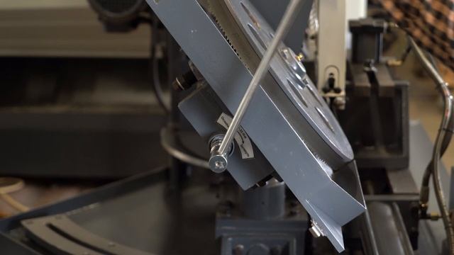 Как заменить полотно на ленточнопильном станке по металлу. Подробная инструкция смотреть онлайн