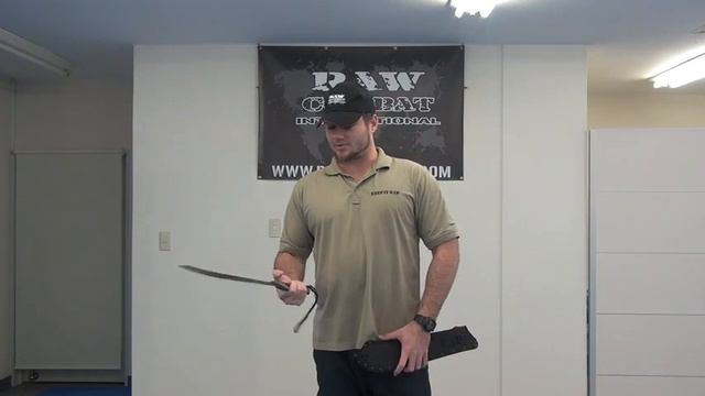 The Gerber Bolo Machete - R.C.I. Product Review смотреть онлайн