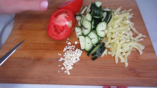 Легкий диетический салат.  Салат к шашлыку