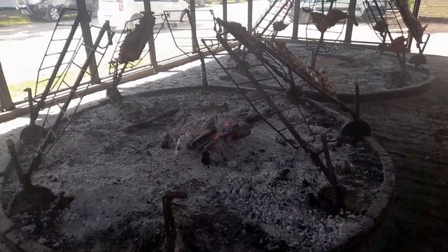 Как готовят мясо в Аргентине, просто и вкусно. смотреть онлайн