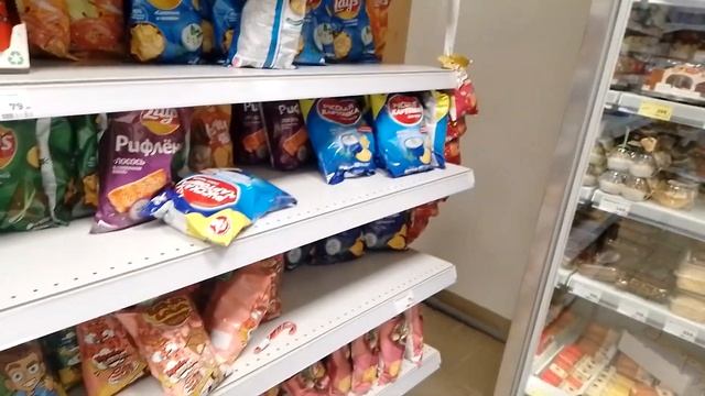 Магазин Магнит на Киевской, Спб.В магазинах начинается обман людей, отслеживайте покупки. смотреть онлайн