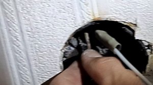 Как заменить старую розетку в квартире своими руками на новую  или если  короткий провод.