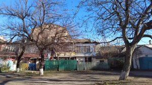 Одесса 21 декабря 2022. Про улицу Раскидайловскую. Двор из детства подписчика. Староконный рынок.